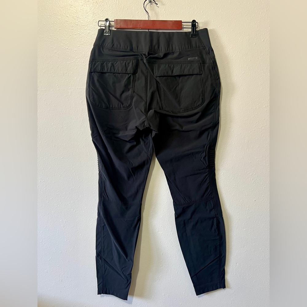 Duluth Trading Black Flexpedition Pull-On Skinny Pants - Size 8 (30") - Picture 8 of 13